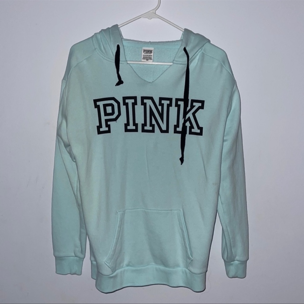 Vs Blue Pullover